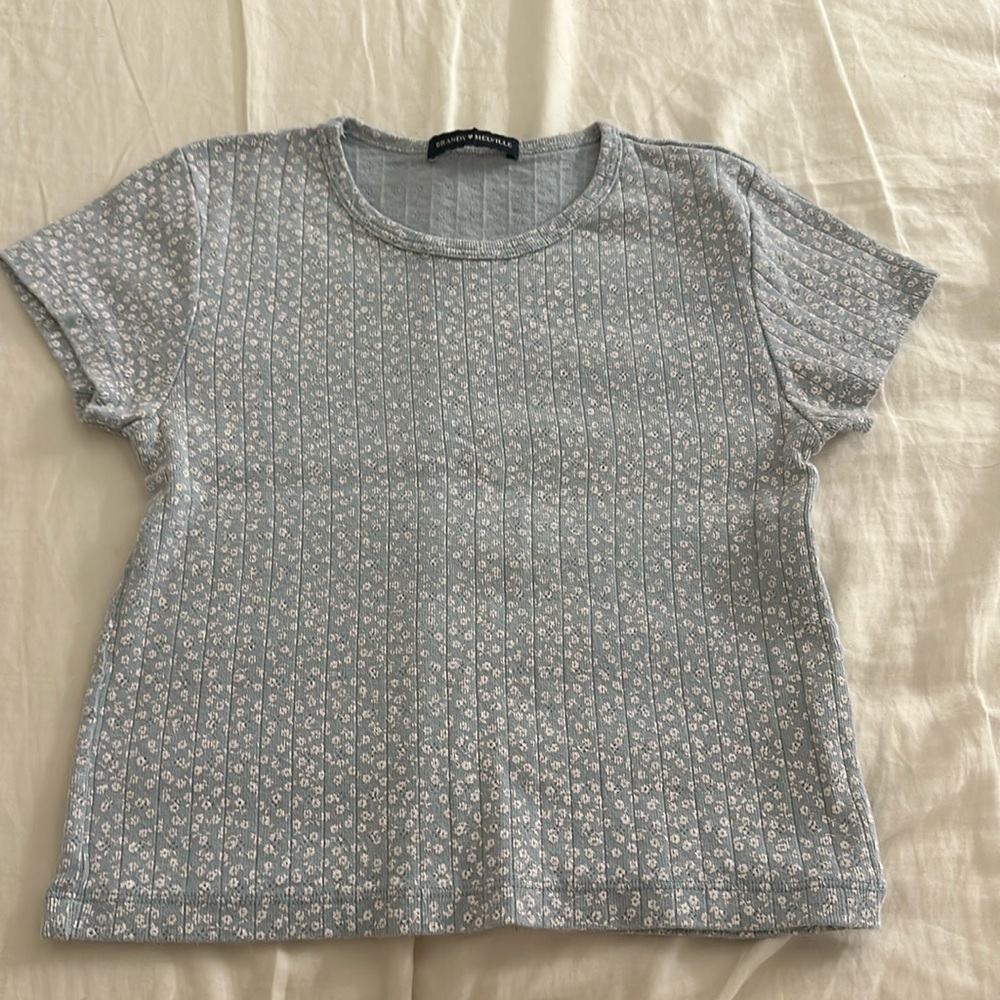Brandy Melville Baby Tee, T shirt